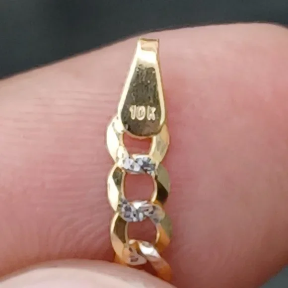 10kt solid gold Cuban daimond cut id bracelet size 8 inches